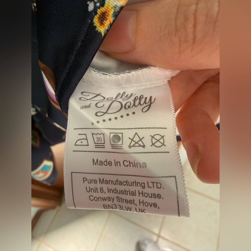 NWOT Dog Portrait Dress-Size 12 - Picture 4 of 6